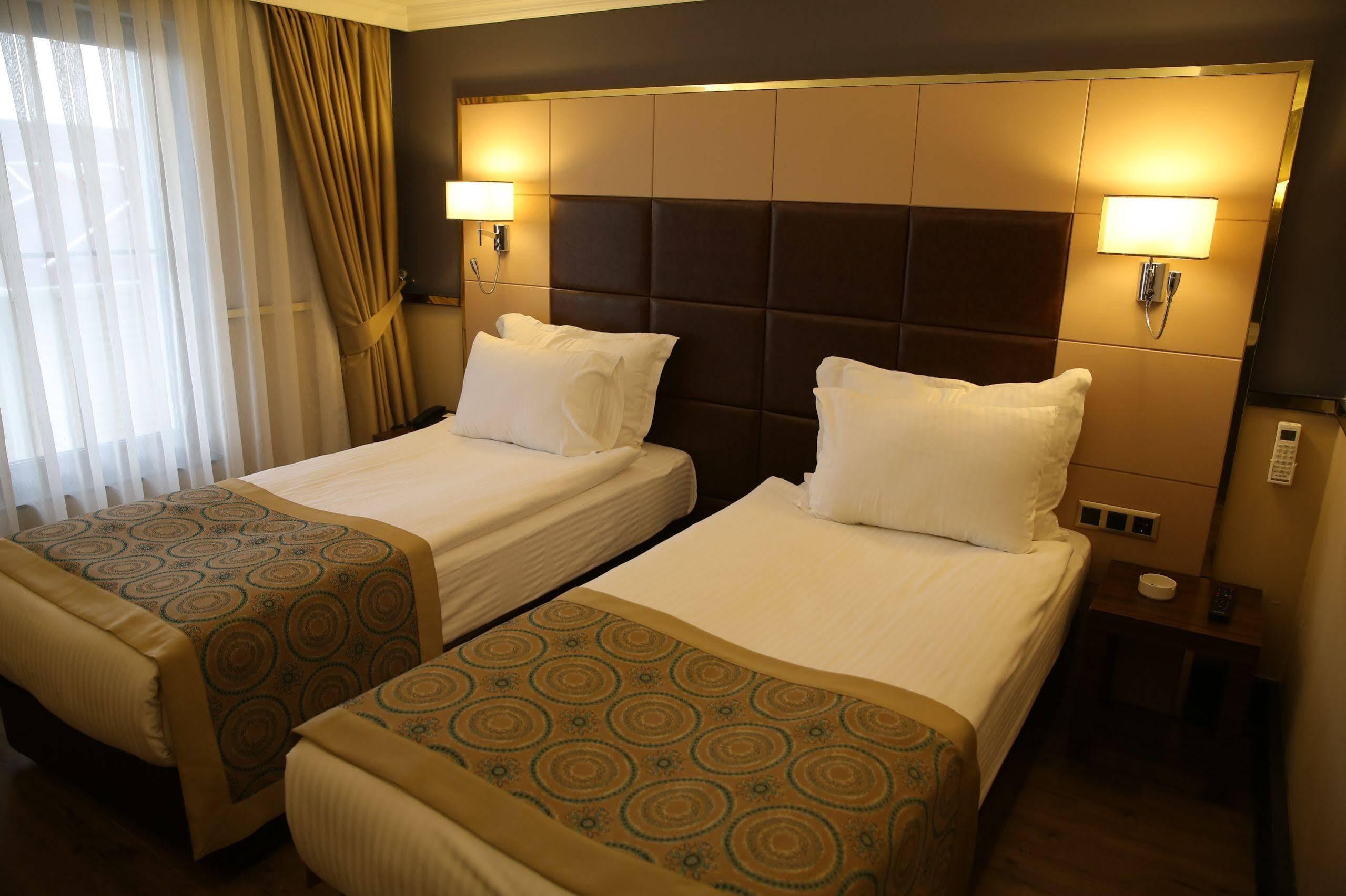 Mara Palace Hotel Fethiye Extérieur photo